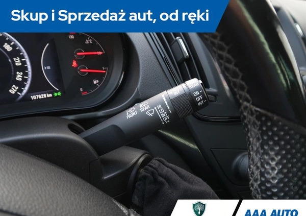 Opel Insignia cena 47000 przebieg: 107626, rok produkcji 2014 z Krynki małe 407